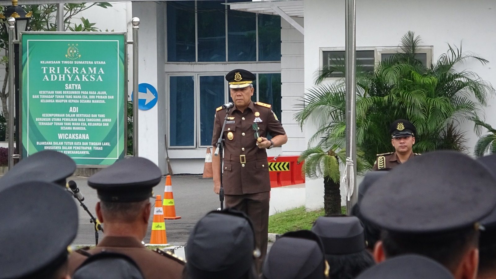 Kajati Sumut Pimpin Upacara Peringatan Hari Lahir Pancasila