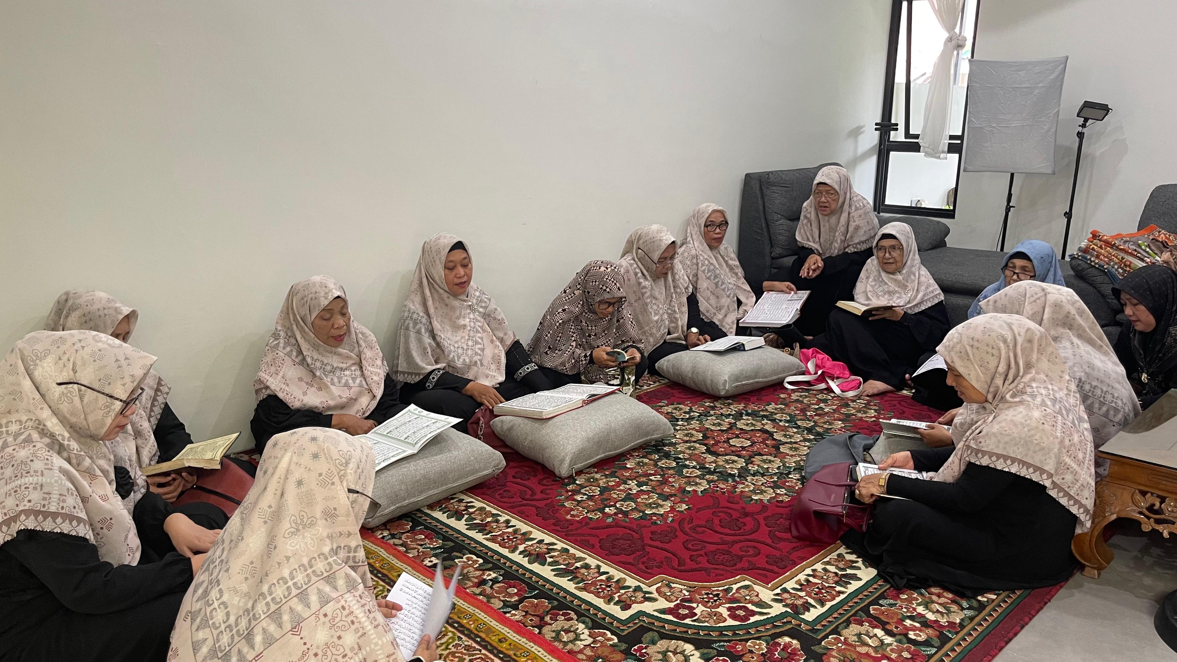 Kegiatan majelis taklim disinyalir tidak mendapatkan bantuan lagi dari Pemko Medan di masa Rico Waas